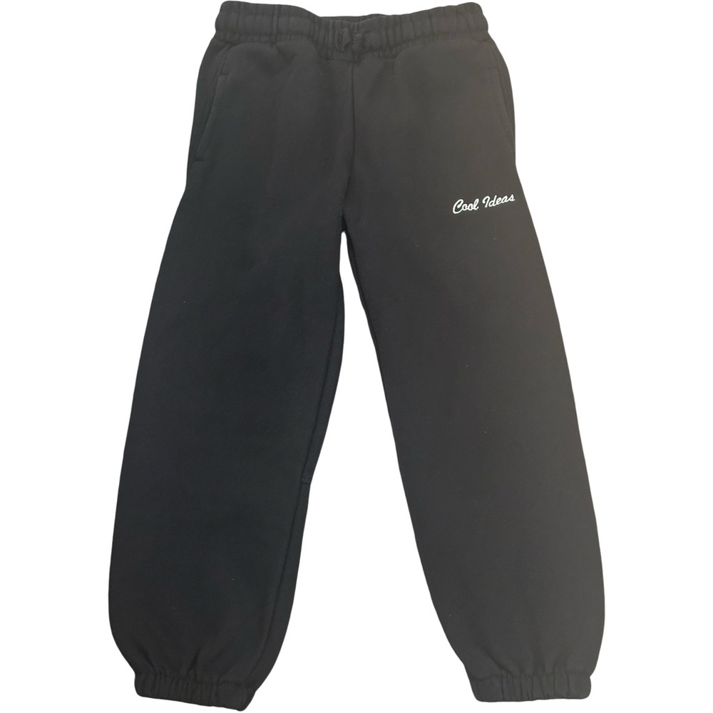 NWOT Zara Girls Size 7 Black Sweatpants featuring “Cool Kids” on Front